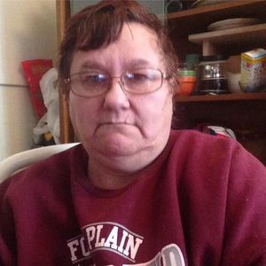 Meet your Posher, Edna